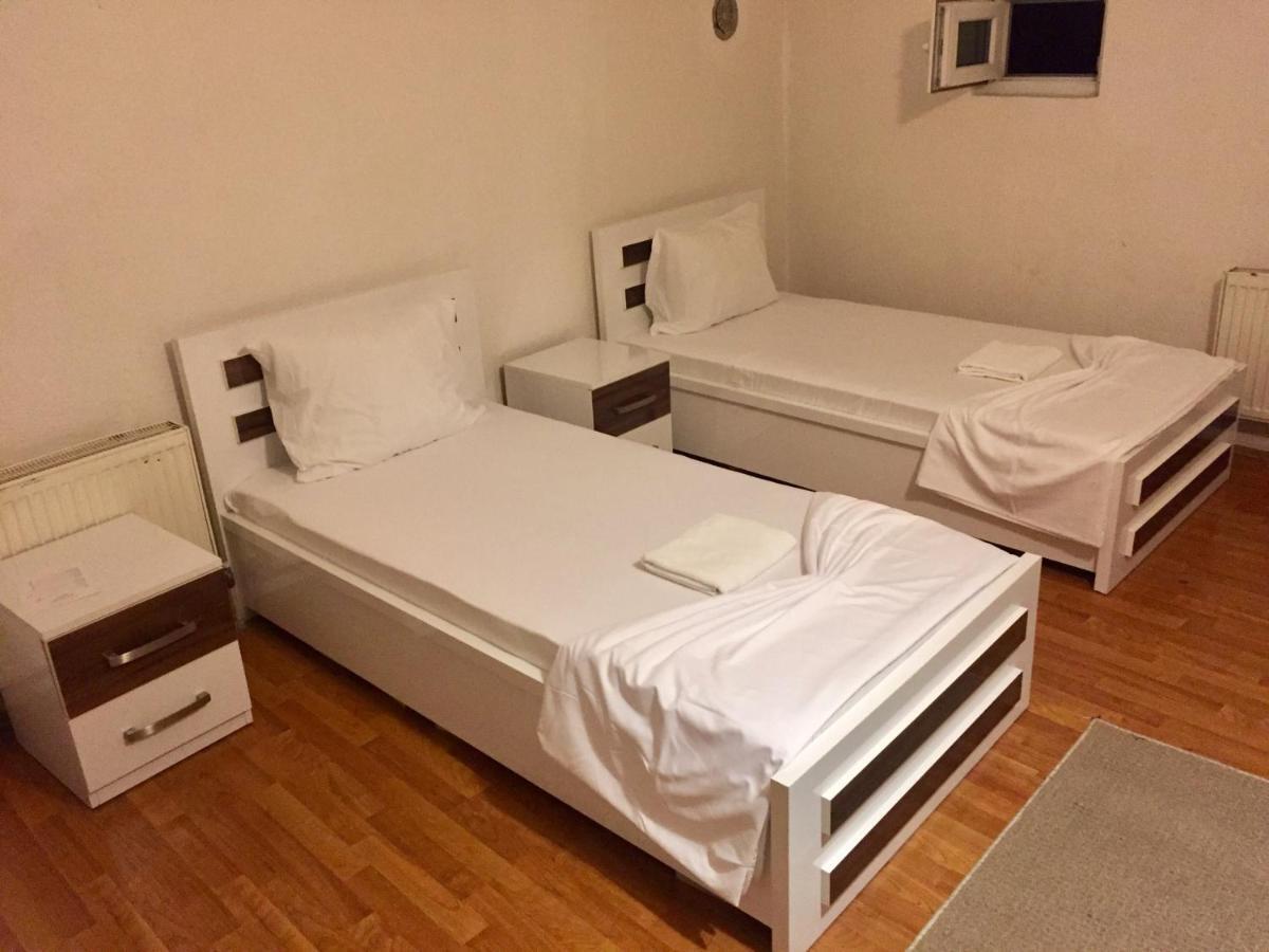 Hotel Bavaria Pristina Eksteriør billede